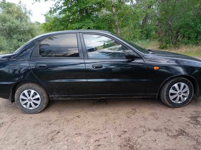 Черный Дэу Сенс, объемом двигателя 1.5 л и пробегом 180 тыс. км за 55000 $, фото 6 на Automoto.ua