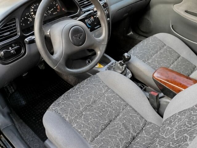 Чорний Деу Сенс, об'ємом двигуна 1.5 л та пробігом 230 тис. км за 1600 $, фото 4 на Automoto.ua