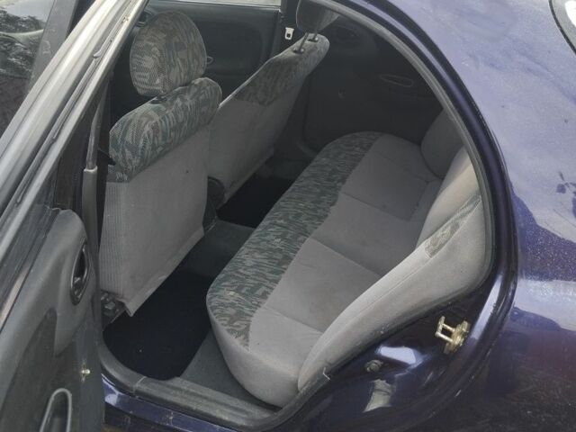 Деу Сенс 1998 у Переяславе-Хмельницком на Automoto.ua Фіолетовий Деу Сенс, об'ємом двигуна 1.5 л та пробігом 350 тис. км за 2000 $, фото 6 на Automoto.ua