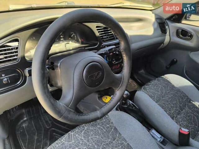 Фиолетовый Дэу Сенс, объемом двигателя 1.3 л и пробегом 152 тыс. км за 2400 $, фото 21 на Automoto.ua
