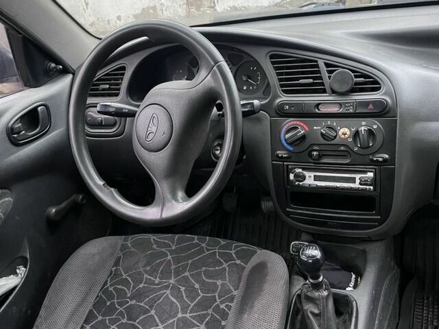 Коричневий Деу Сенс, об'ємом двигуна 1.5 л та пробігом 260 тис. км за 1600 $, фото 5 на Automoto.ua