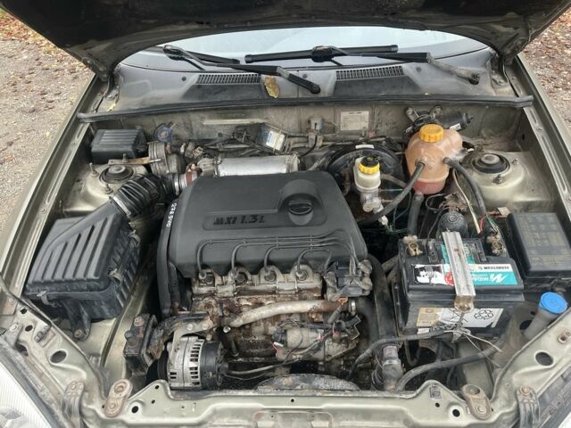 Коричневий Деу Сенс, об'ємом двигуна 1.3 л та пробігом 228 тис. км за 1500 $, фото 3 на Automoto.ua