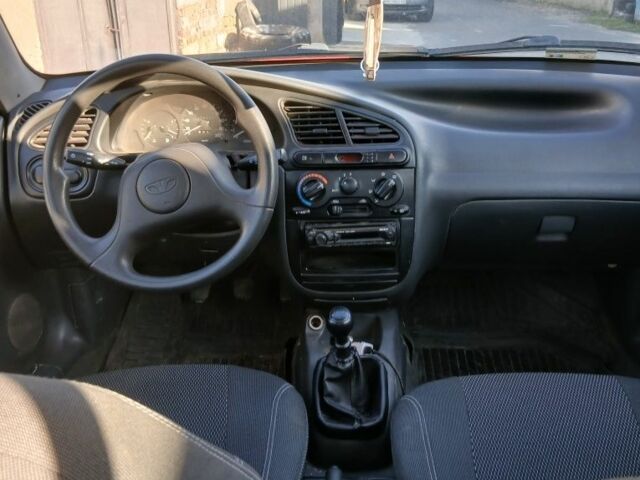 Дэу Сенс 1998 в Одессе на Automoto.ua Красный Дэу Сенс, объемом двигателя 1.5 л и пробегом 170 тыс. км за 1150 $, фото 2 на Automoto.ua