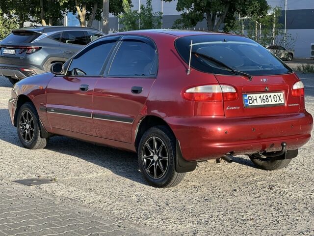 Красный Дэу Сенс, объемом двигателя 1.6 л и пробегом 230 тыс. км за 2300 $, фото 3 на Automoto.ua