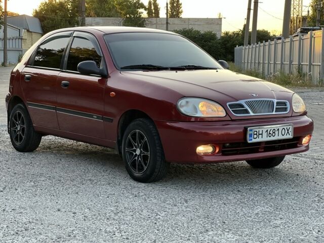 Красный Дэу Сенс, объемом двигателя 1.6 л и пробегом 230 тыс. км за 2300 $, фото 7 на Automoto.ua