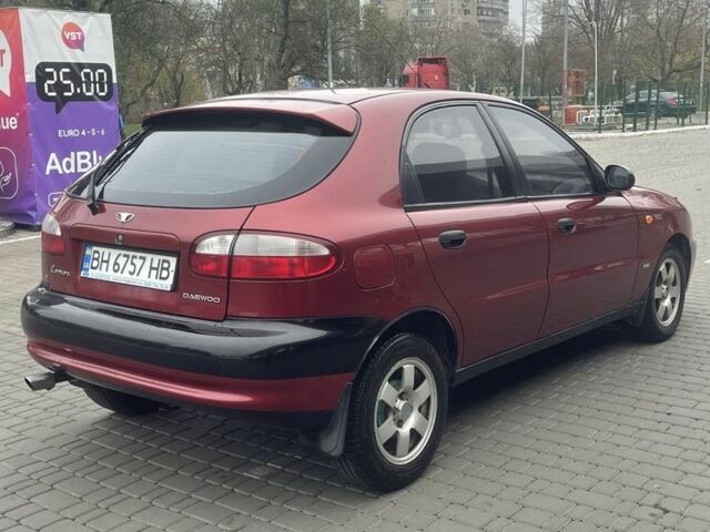 Красный Дэу Сенс, объемом двигателя 1.5 л и пробегом 194 тыс. км за 2300 $, фото 2 на Automoto.ua