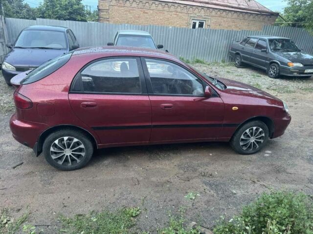 Красный Дэу Сенс, объемом двигателя 1.5 л и пробегом 190 тыс. км за 2350 $, фото 3 на Automoto.ua