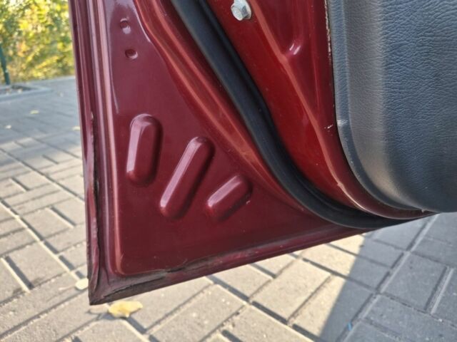 Червоний Деу Сенс, об'ємом двигуна 1.5 л та пробігом 260 тис. км за 1900 $, фото 15 на Automoto.ua