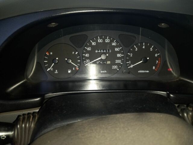 Красный Дэу Сенс, объемом двигателя 1.5 л и пробегом 245 тыс. км за 1850 $, фото 6 на Automoto.ua