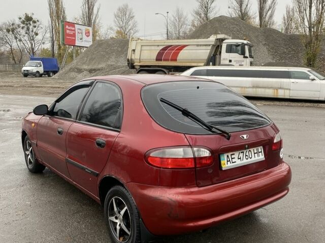 Красный Дэу Сенс, объемом двигателя 1.5 л и пробегом 350 тыс. км за 1399 $, фото 1 на Automoto.ua