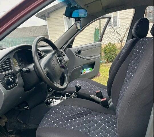 Червоний Деу Сенс, об'ємом двигуна 1.5 л та пробігом 115 тис. км за 2800 $, фото 3 на Automoto.ua