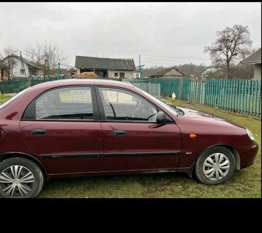 Червоний Деу Сенс, об'ємом двигуна 1.5 л та пробігом 115 тис. км за 2800 $, фото 6 на Automoto.ua