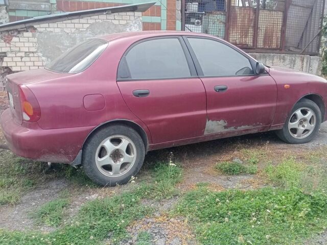 Червоний Деу Сенс, об'ємом двигуна 1.3 л та пробігом 250 тис. км за 1100 $, фото 2 на Automoto.ua