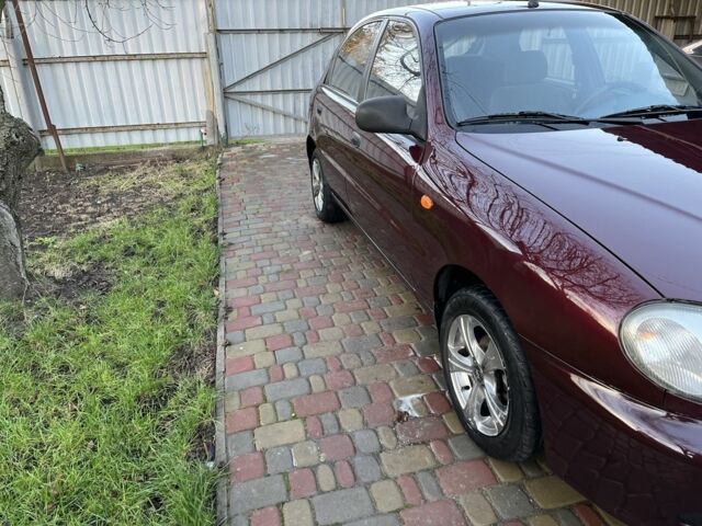 Красный Дэу Сенс, объемом двигателя 1.5 л и пробегом 100 тыс. км за 2900 $, фото 2 на Automoto.ua