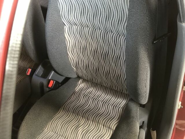 Червоний Деу Сенс, об'ємом двигуна 1.5 л та пробігом 35 тис. км за 3500 $, фото 7 на Automoto.ua