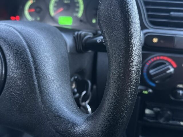 Красный Дэу Сенс, объемом двигателя 1.3 л и пробегом 80 тыс. км за 3000 $, фото 14 на Automoto.ua