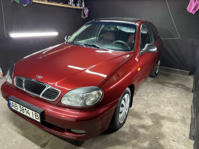 Червоний Деу Сенс, об'ємом двигуна 1.6 л та пробігом 200 тис. км за 2000 $, фото 1 на Automoto.ua