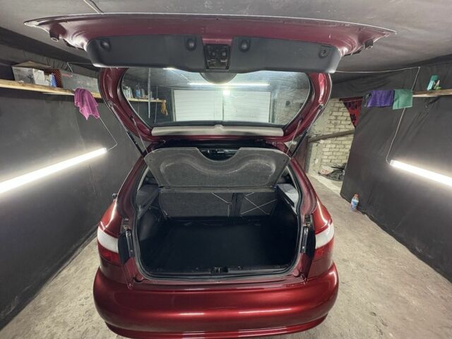 Червоний Деу Сенс, об'ємом двигуна 1.6 л та пробігом 200 тис. км за 2000 $, фото 5 на Automoto.ua