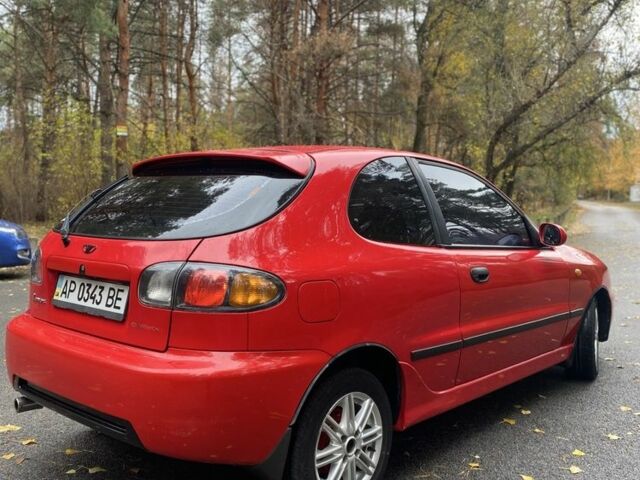 Деу Сенс 2003 у Синельниковом на Automoto.ua Червоний Деу Сенс, об'ємом двигуна 1.6 л та пробігом 235 тис. км за 2550 $, фото 3 на Automoto.ua
