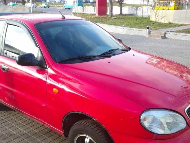 Червоний Деу Сенс, об'ємом двигуна 1.5 л та пробігом 260 тис. км за 1700 $, фото 1 на Automoto.ua