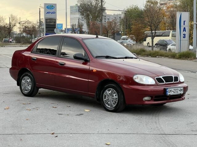 Деу Сенс 2007 у Житомирі на Automoto.ua Червоний Деу Сенс, об'ємом двигуна 1.5 л та пробігом 117 тис. км за 2800 $, фото 17 на Automoto.ua