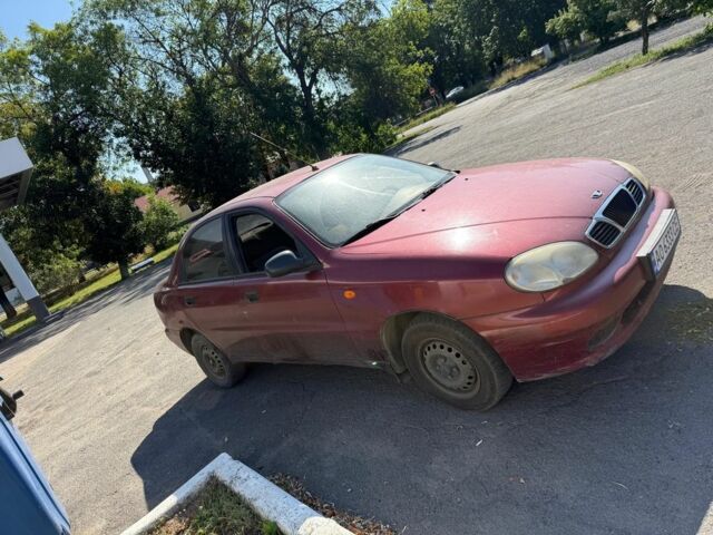 Красный Дэу Сенс, объемом двигателя 0 л и пробегом 325 тыс. км за 472 $, фото 6 на Automoto.ua