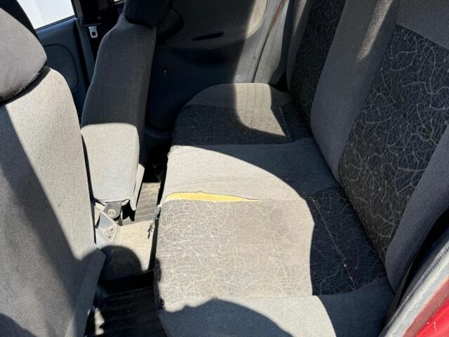 Красный Дэу Сенс, объемом двигателя 0 л и пробегом 325 тыс. км за 472 $, фото 5 на Automoto.ua