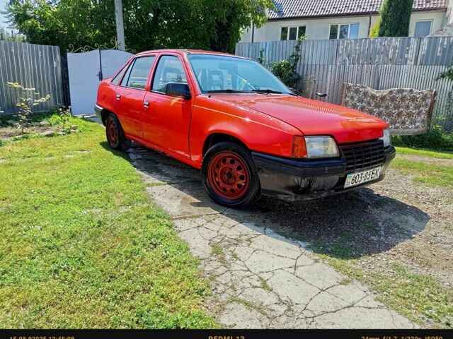 Красный Дэу Сенс, объемом двигателя 0 л и пробегом 280 тыс. км за 850 $, фото 1 на Automoto.ua