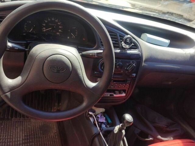 Красный Дэу Сенс, объемом двигателя 1.5 л и пробегом 388 тыс. км за 1100 $, фото 7 на Automoto.ua