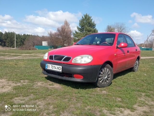 Красный Дэу Сенс, объемом двигателя 1.5 л и пробегом 170 тыс. км за 1500 $, фото 1 на Automoto.ua
