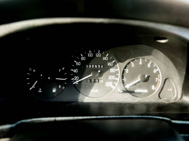 Красный Дэу Сенс, объемом двигателя 1.5 л и пробегом 232 тыс. км за 1800 $, фото 18 на Automoto.ua