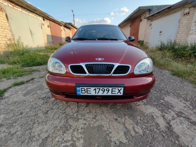 Красный Дэу Сенс, объемом двигателя 1.5 л и пробегом 194 тыс. км за 2200 $, фото 2 на Automoto.ua
