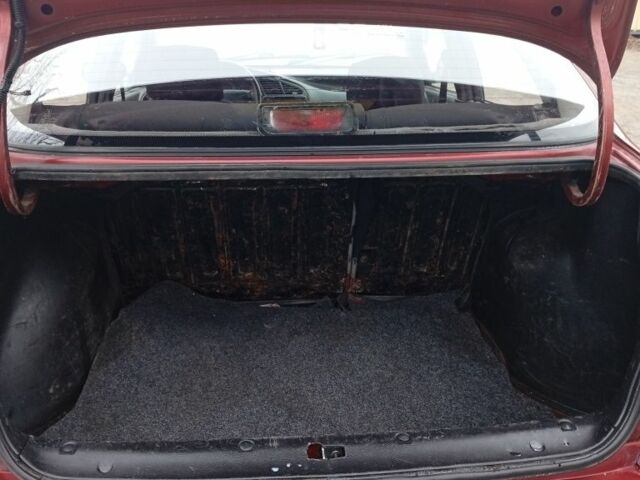 Червоний Деу Сенс, об'ємом двигуна 1.5 л та пробігом 307 тис. км за 1550 $, фото 6 на Automoto.ua