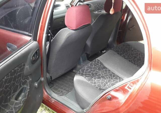 Красный Дэу Сенс, объемом двигателя 1.3 л и пробегом 169 тыс. км за 2300 $, фото 11 на Automoto.ua