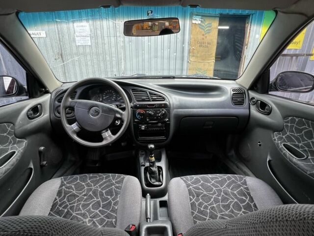 Красный Дэу Сенс, объемом двигателя 1.5 л и пробегом 300 тыс. км за 1800 $, фото 7 на Automoto.ua