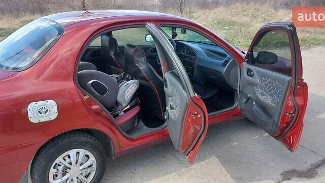 Червоний Деу Сенс, об'ємом двигуна 1.3 л та пробігом 315 тис. км за 1900 $, фото 15 на Automoto.ua