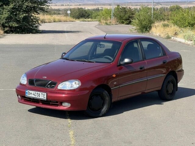 Червоний Деу Сенс, об'ємом двигуна 1.5 л та пробігом 2 тис. км за 777 $, фото 1 на Automoto.ua