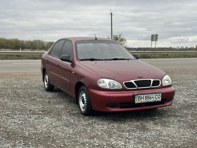 Красный Дэу Сенс, объемом двигателя 1.3 л и пробегом 120 тыс. км за 1950 $, фото 3 на Automoto.ua