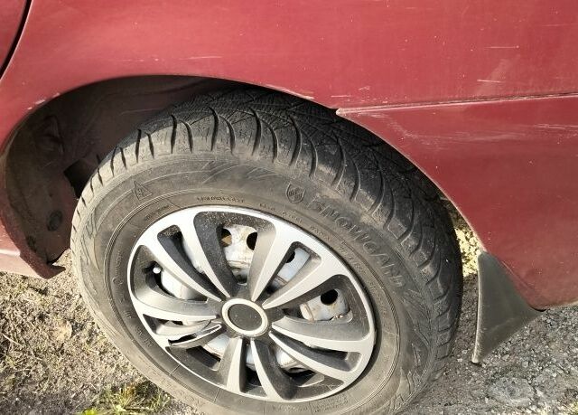 Красный Дэу Сенс, объемом двигателя 1.4 л и пробегом 140 тыс. км за 2700 $, фото 1 на Automoto.ua