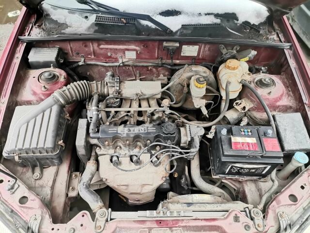 Червоний Деу Сенс, об'ємом двигуна 1.5 л та пробігом 202 тис. км за 1419 $, фото 2 на Automoto.ua