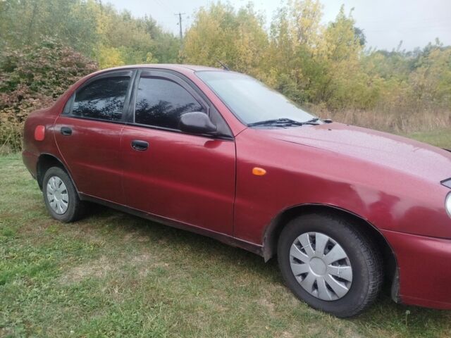 Червоний Деу Сенс, об'ємом двигуна 1.3 л та пробігом 175 тис. км за 1577 $, фото 3 на Automoto.ua