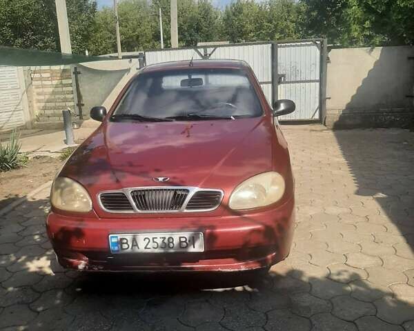 Красный Дэу Сенс, объемом двигателя 1.5 л и пробегом 206 тыс. км за 1650 $, фото 4 на Automoto.ua