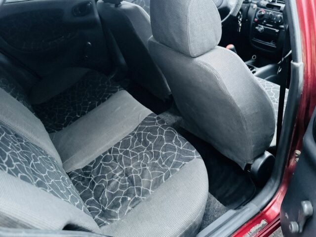 Червоний Деу Сенс, об'ємом двигуна 1.3 л та пробігом 307 тис. км за 1200 $, фото 13 на Automoto.ua