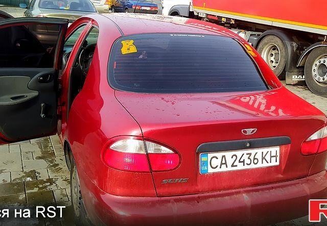 Красный Дэу Сенс, объемом двигателя 1.3 л и пробегом 280 тыс. км за 1800 $, фото 4 на Automoto.ua