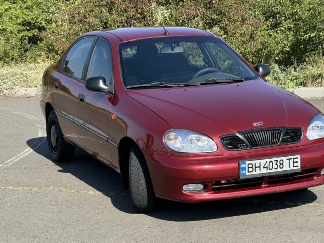 Червоний Деу Сенс, об'ємом двигуна 1.5 л та пробігом 2 тис. км за 777 $, фото 2 на Automoto.ua