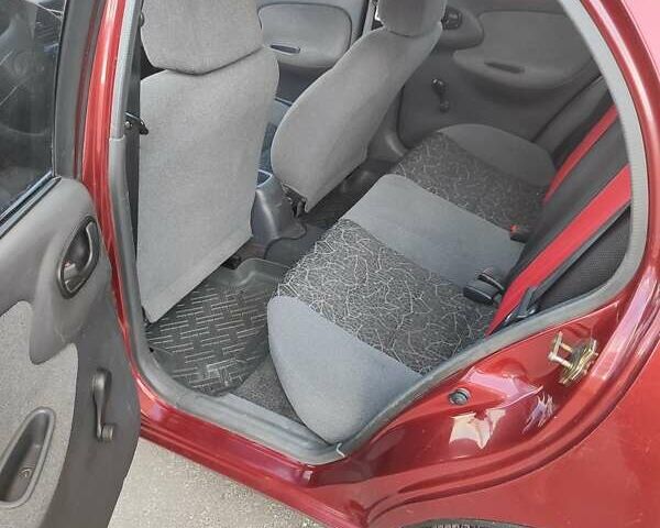 Красный Дэу Сенс, объемом двигателя 1.3 л и пробегом 181 тыс. км за 2000 $, фото 5 на Automoto.ua