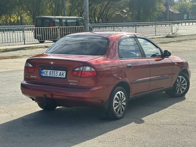 Дэу Сенс 2004 в Днепре (Днепропетровске) на Automoto.ua Красный Дэу Сенс, объемом двигателя 1.6 л и пробегом 219 тыс. км за 2900 $, фото 3 на Automoto.ua