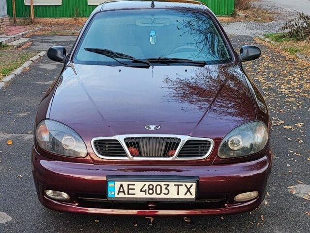 Червоний Деу Сенс, об'ємом двигуна 1.5 л та пробігом 260 тис. км за 1800 $, фото 1 на Automoto.ua