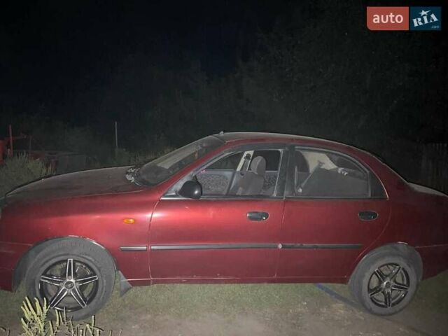 Червоний Деу Сенс, об'ємом двигуна 1.3 л та пробігом 200 тис. км за 1400 $, фото 3 на Automoto.ua