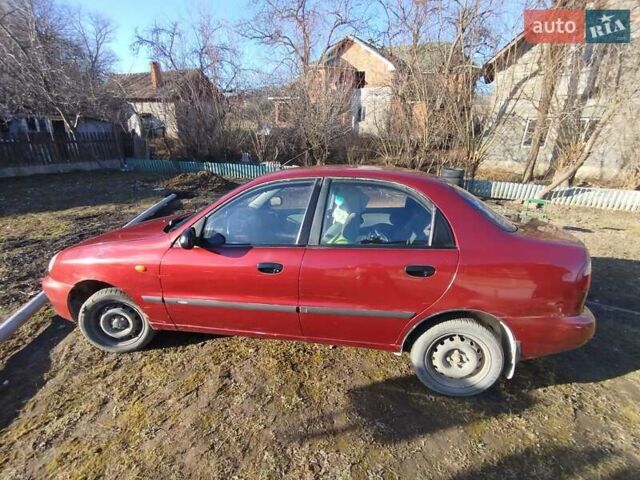 Червоний Деу Сенс, об'ємом двигуна 1.3 л та пробігом 185 тис. км за 2000 $, фото 2 на Automoto.ua